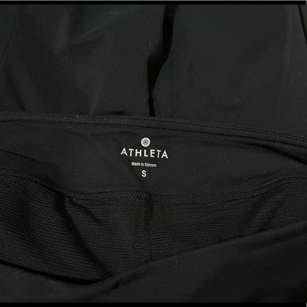 Athleta skort. EUC. Size small. - Picture 5 of 5